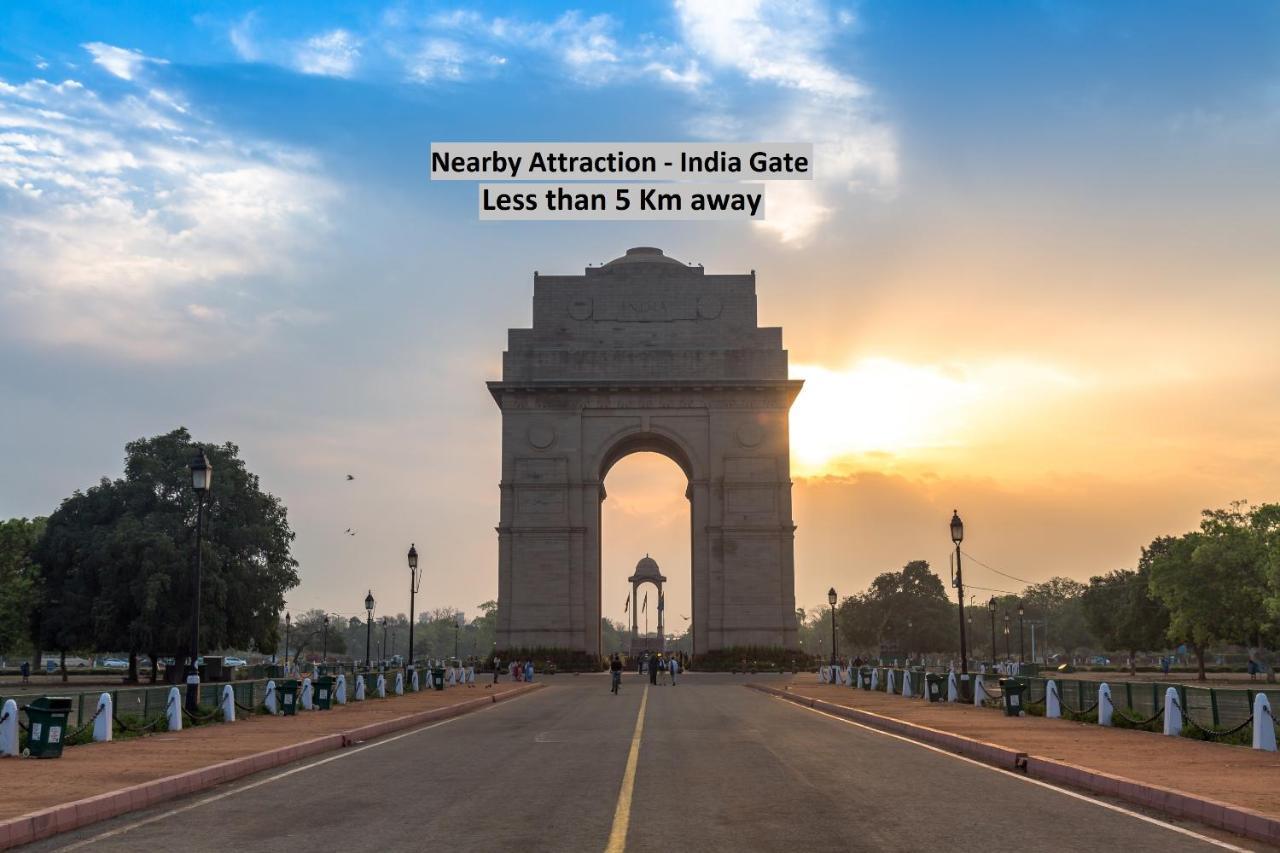 Hotel Grand Park Inn Delhi  Buitenkant foto