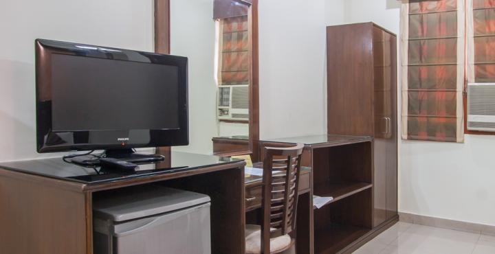 Hotel Grand Park Inn Delhi  Buitenkant foto